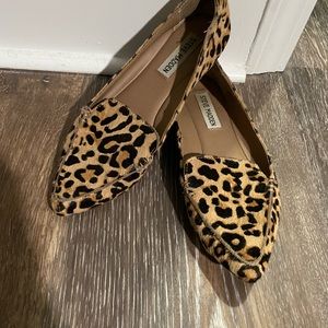 Steve Madden leopard flats